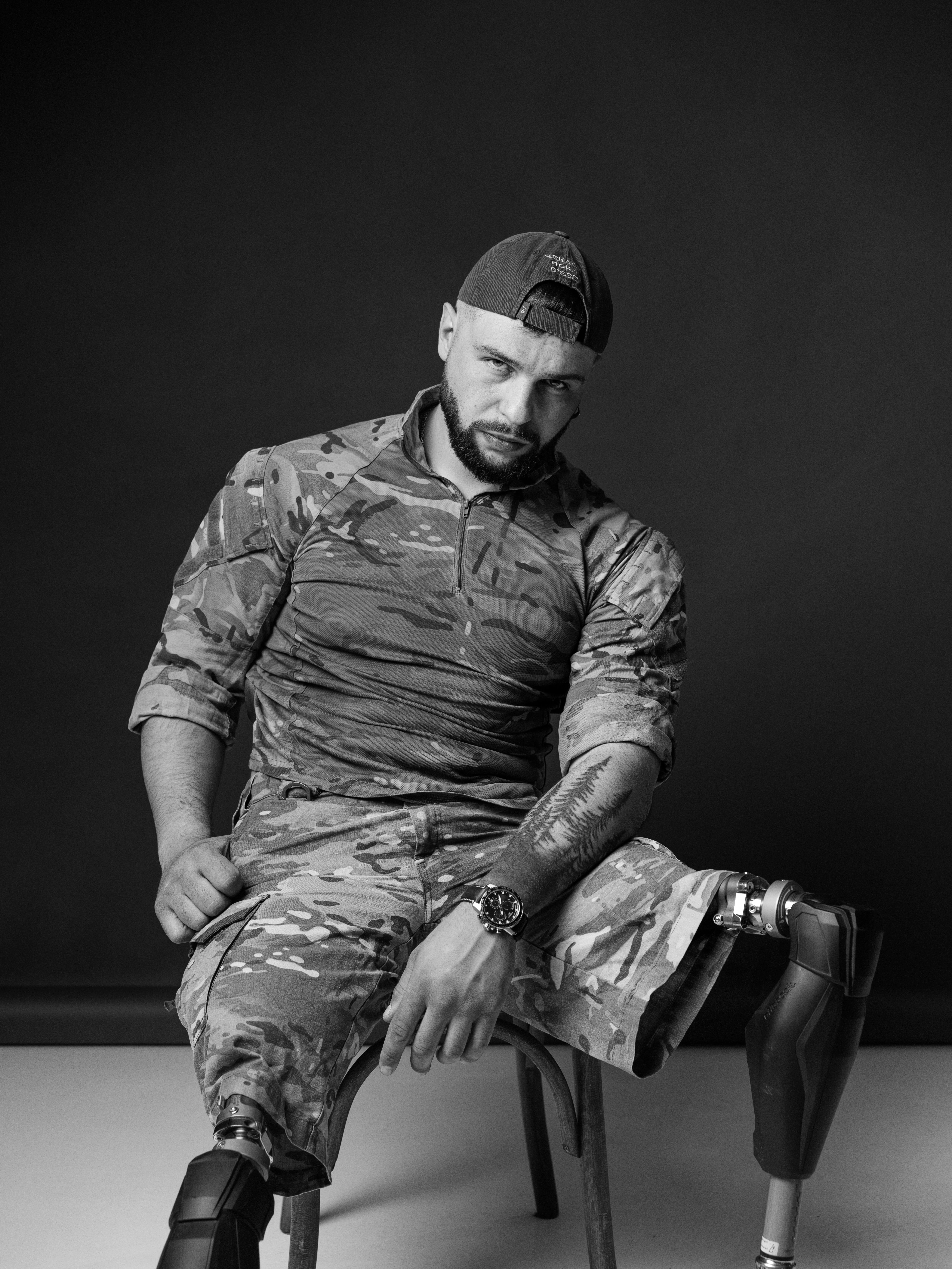 "Тіло пам'ятає": 27 червня у Києві стартує унікальна фотовиставка за участю українських захисників7