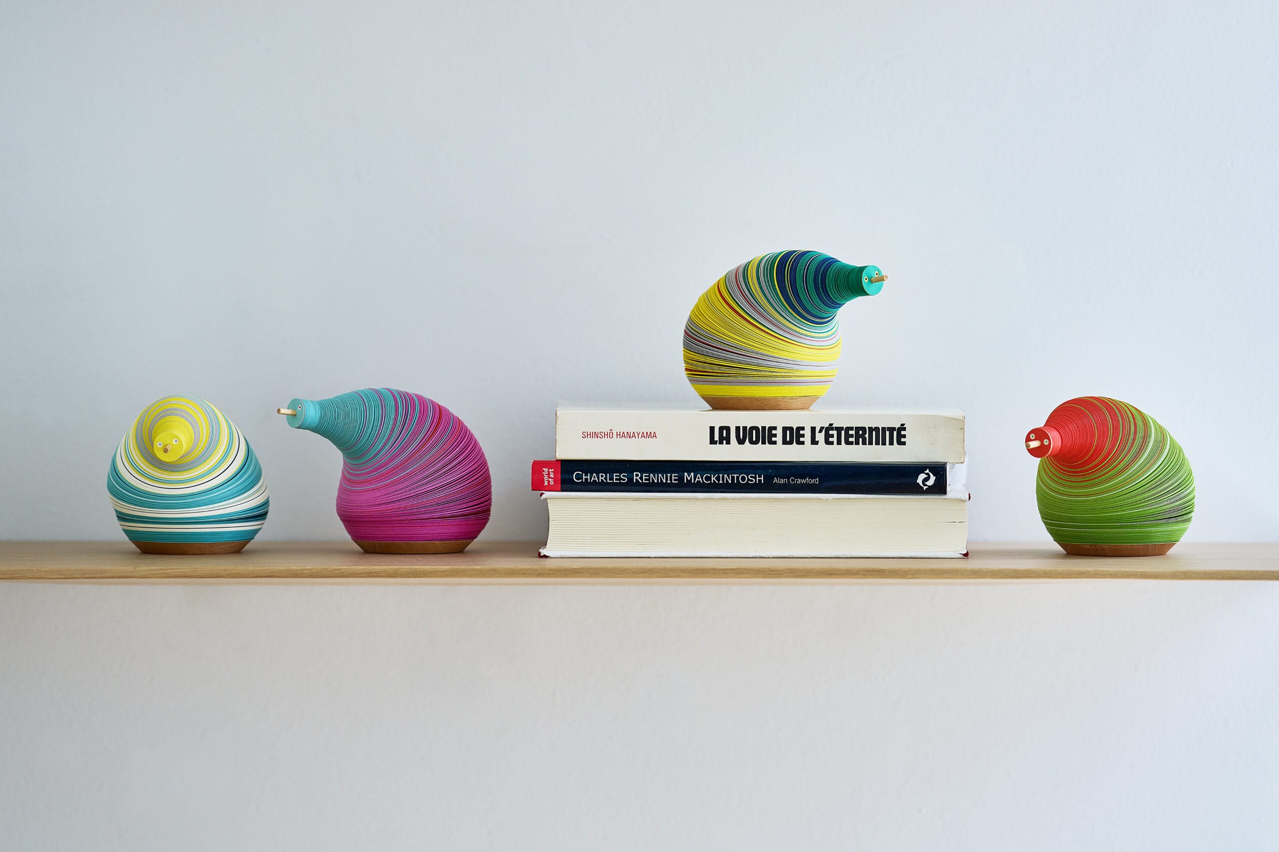 Say Hello to PÉPET, a Pear-Shaped, Palm-Size Paper Pal2