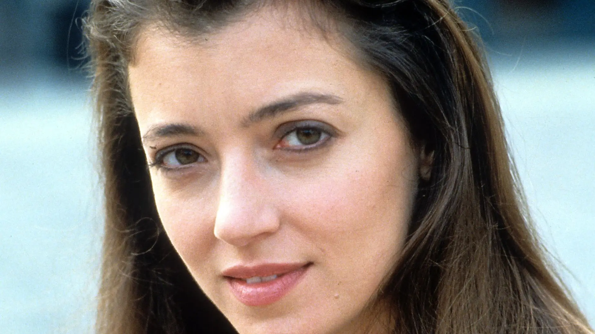 What happened to Matthew Broderick's '80s co-star Mia Sara after admitting acting was 'not a happy career'0