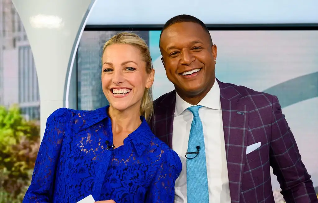 Craig Melvin exposes behind-the-scenes call live on Today Show2
