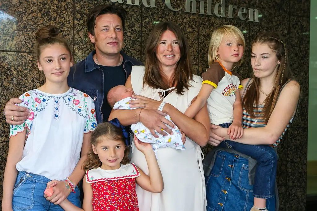 Jamie and Jools Oliver look unrecognisable in incredible throwback from first holiday3