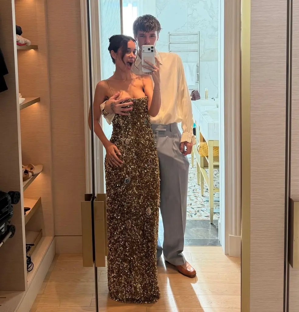Cruz Beckham shares cheeky PDA pic with girlfriend Jackie Apostel as couple get glam for night out0