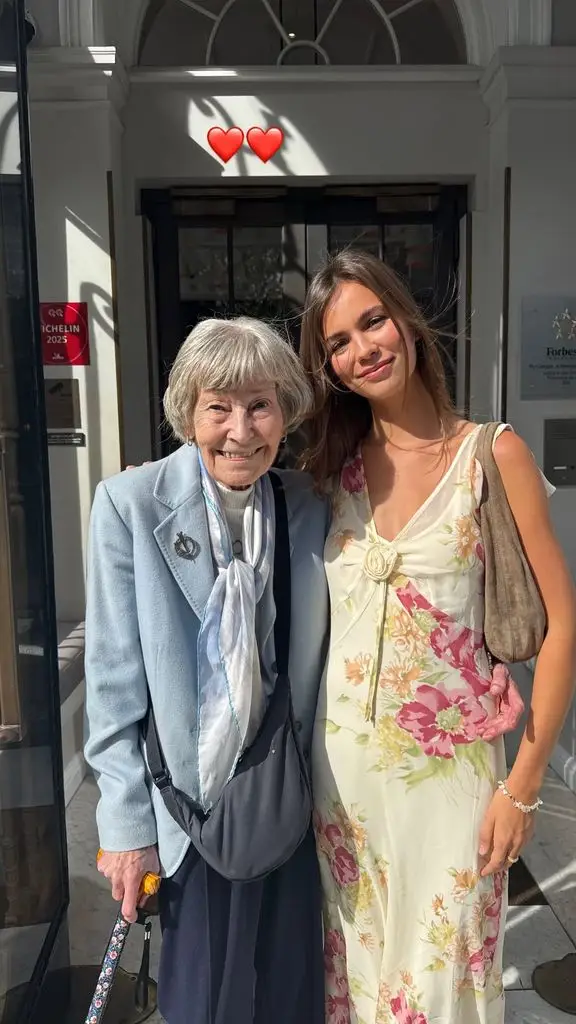 Pierce Brosnan makes rare appearance with age-defying lookalike mom, 95, for special family reason2