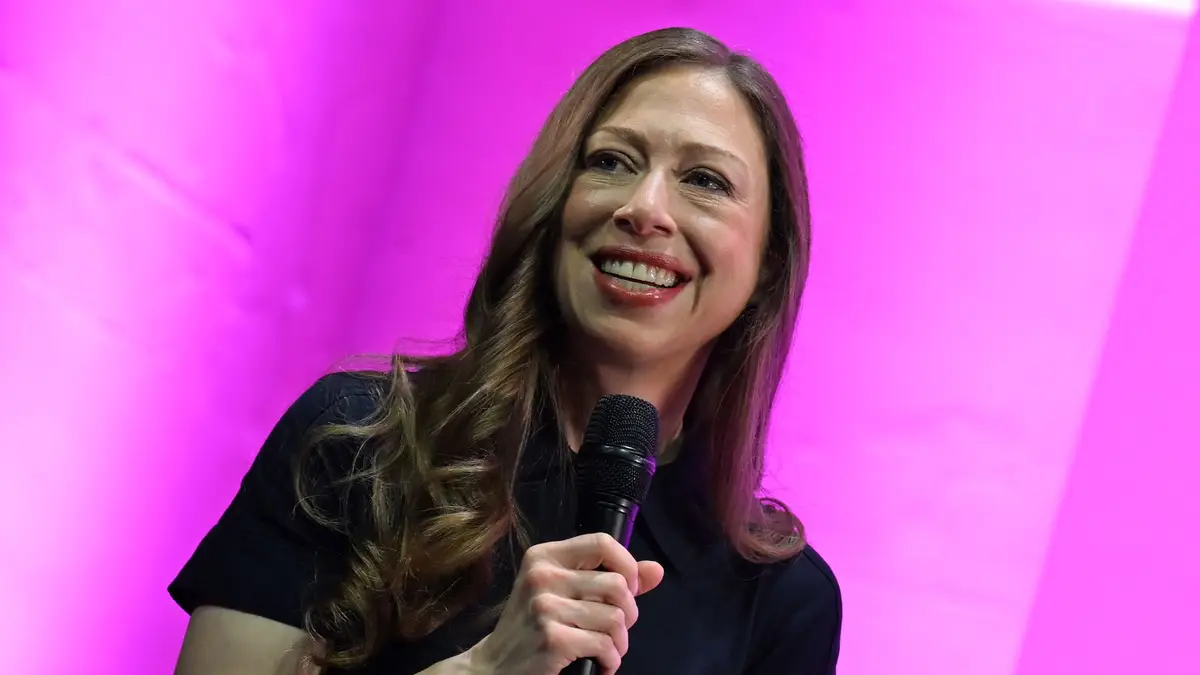 Inside former First Daughter Chelsea Clinton's stunning appearance transformation over the years0