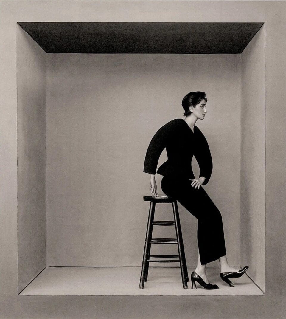 Szilveszter Makó's Surreal Photographs Reconstruct the Boundaries of Portraiture2