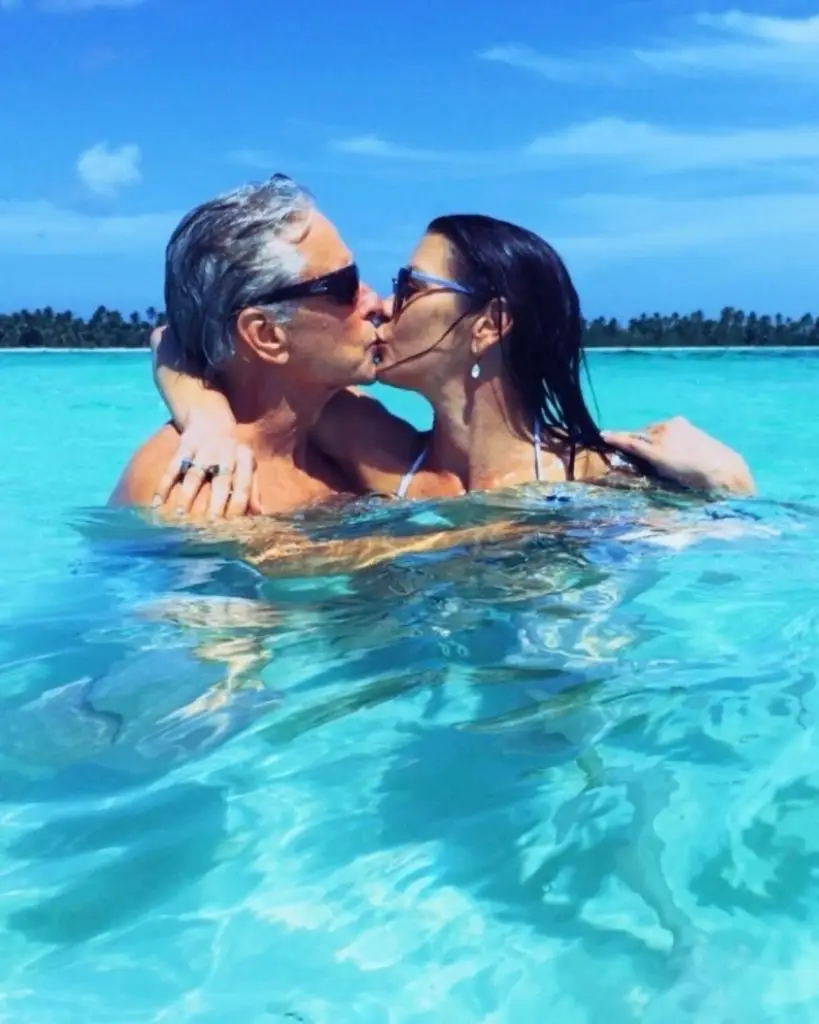 Bikini-clad Catherine Zeta-Jones kisses Michael Douglas in dreamy ocean photo to celebrate their joint birthdays1