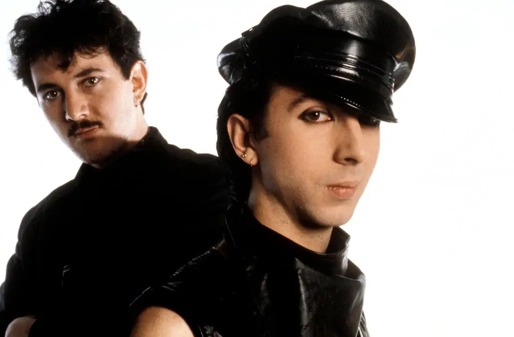 Can you identify these 15 famous one hit wonders from just one line?14