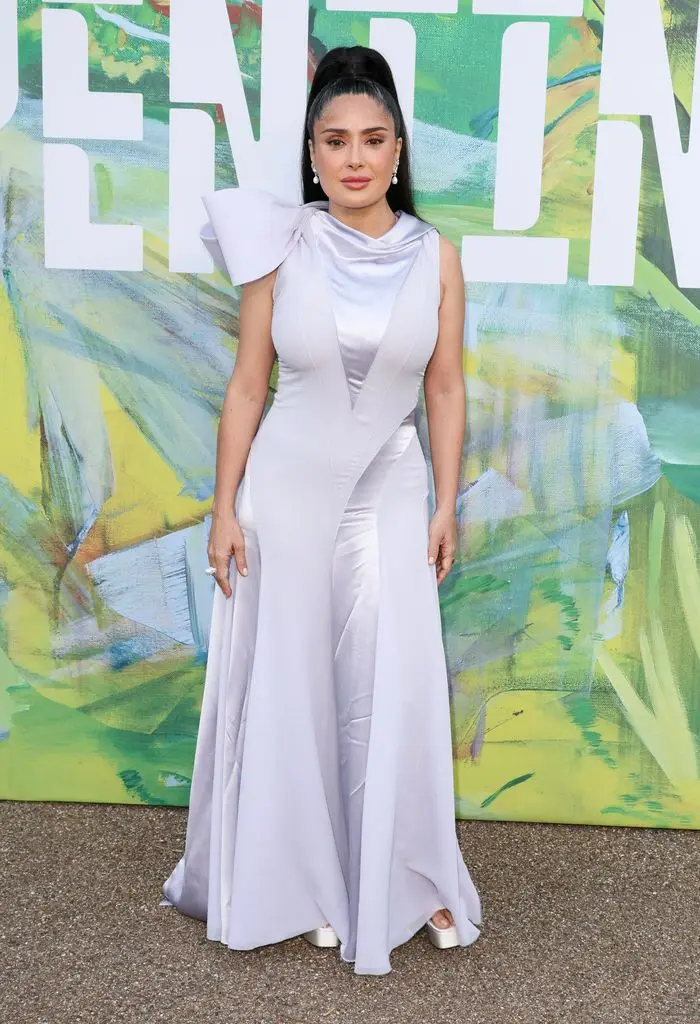 Salma Hayek opens up about her 'whole new life' after family changes3
