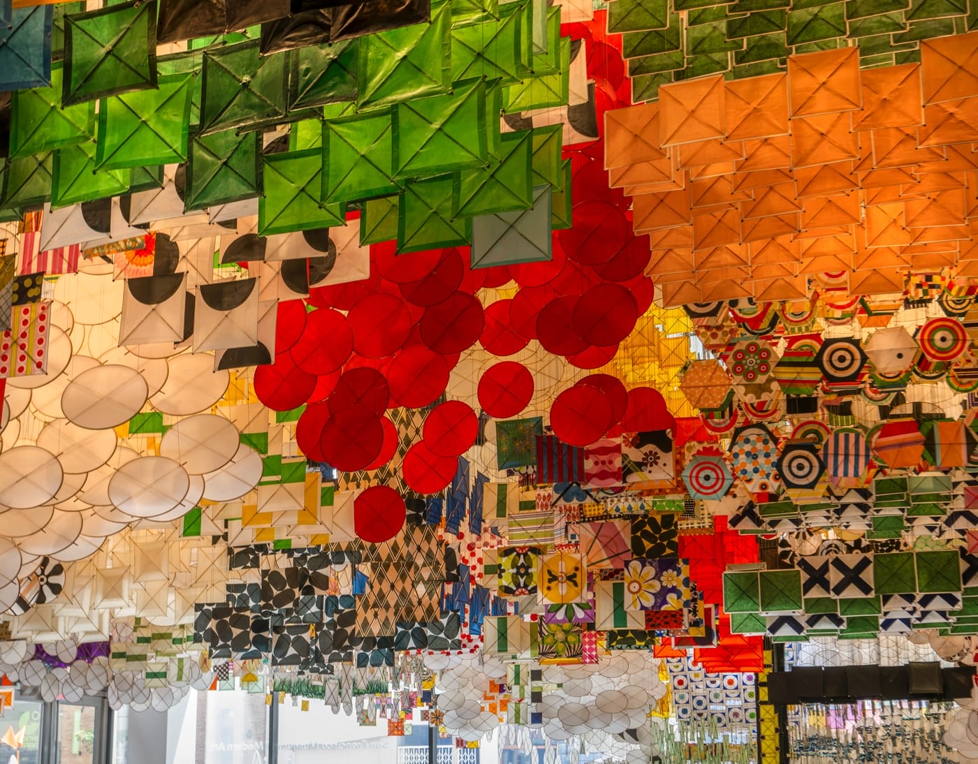 75,000 Patterned Paper Kites Cascade in Jacob Hashimoto's Largest-Ever Installation1