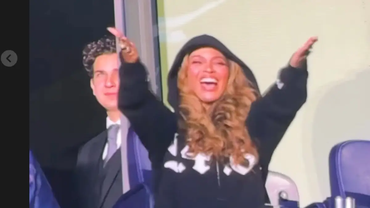 Jay-Z serenades Beyoncé on 45th birthday in romantic public display during star-studded London show0