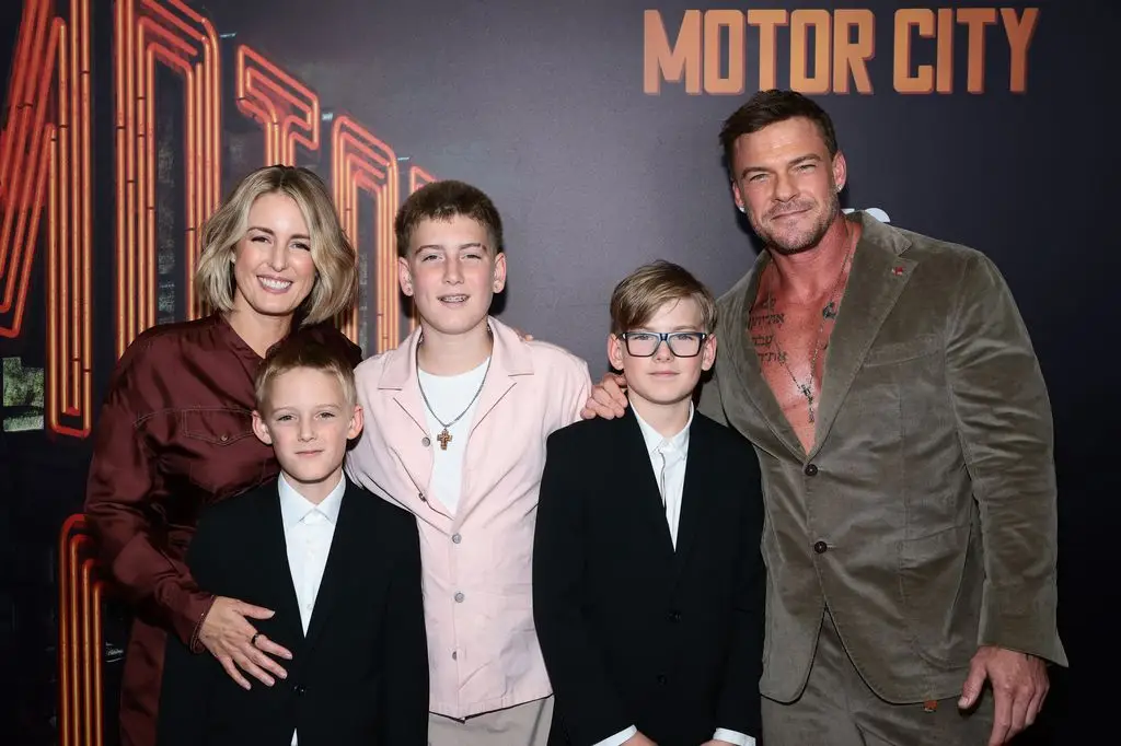 Reacher star Alan Ritchson and wife Catherine's court documents reveal divorce detail we all missed4