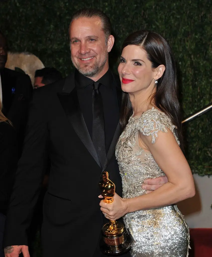 Sandra Bullock reveals extreme measures she took to hide son Louis during troubling times2