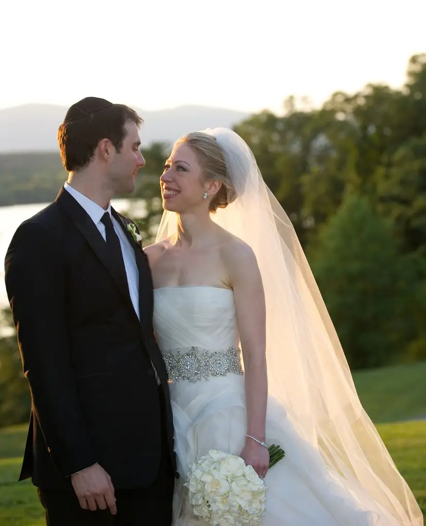 Inside former First Daughter Chelsea Clinton's stunning appearance transformation over the years5