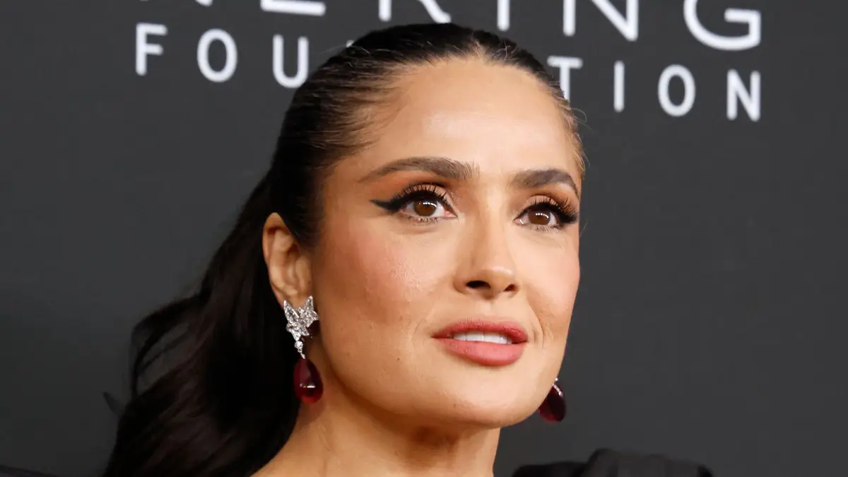 Salma Hayek opens up about her 'whole new life' after family changes0