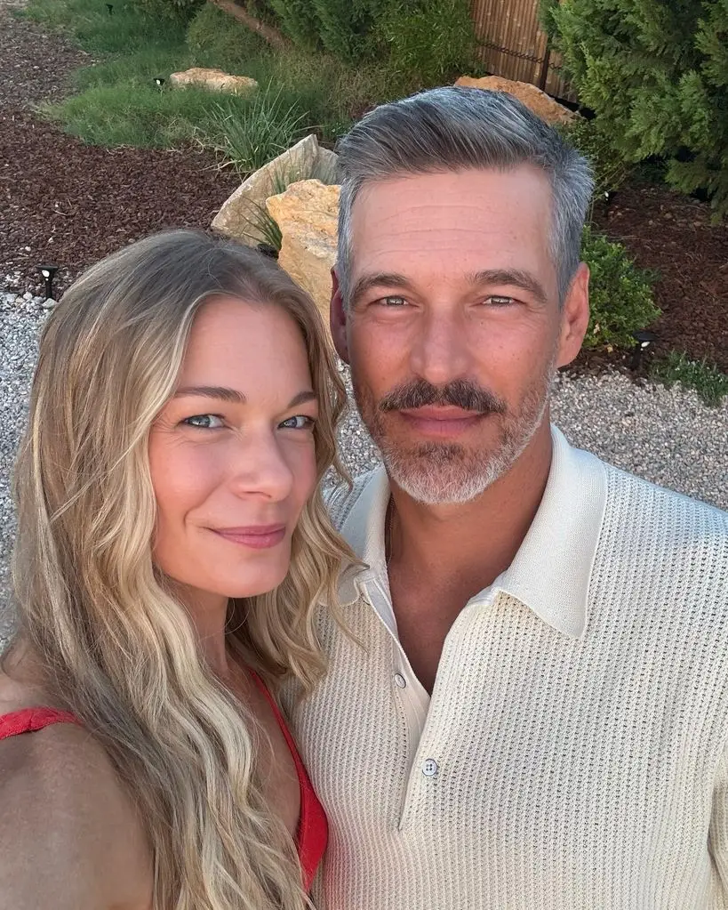 LeAnn Rimes stuns in a bikini in hot tub with husband in gorgeous backyard of Nashville 'sanctuary'7