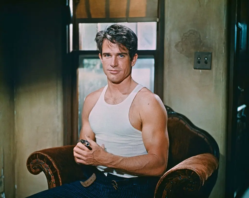 Charlie's Angels star reveals how Warren Beatty was involved in her first husband's affair1