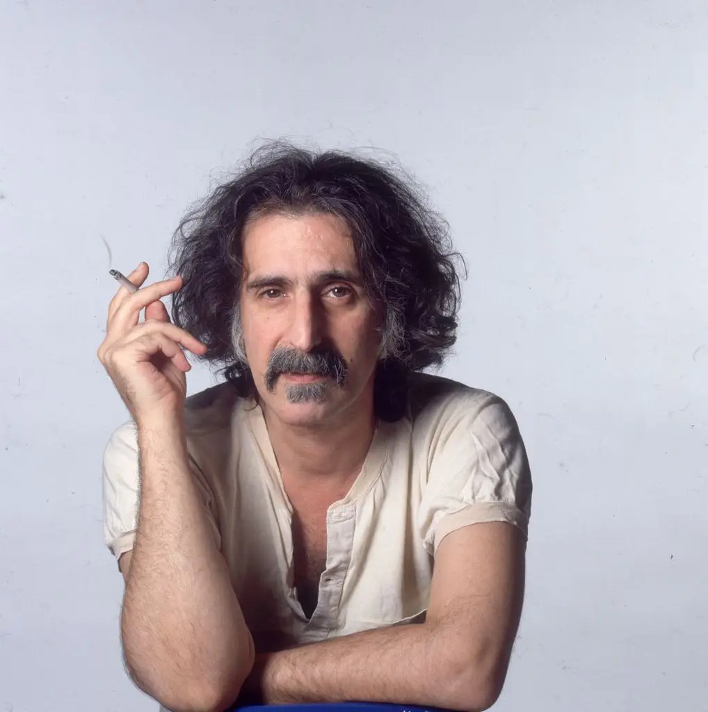 Can you identify these 15 famous one hit wonders from just one line?1