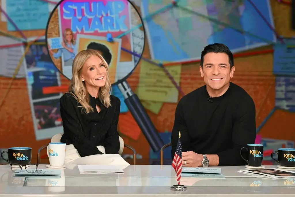 Kelly Ripa and Mark Consuelos make revelation about LIVE!: 'Last year we're doing it'1