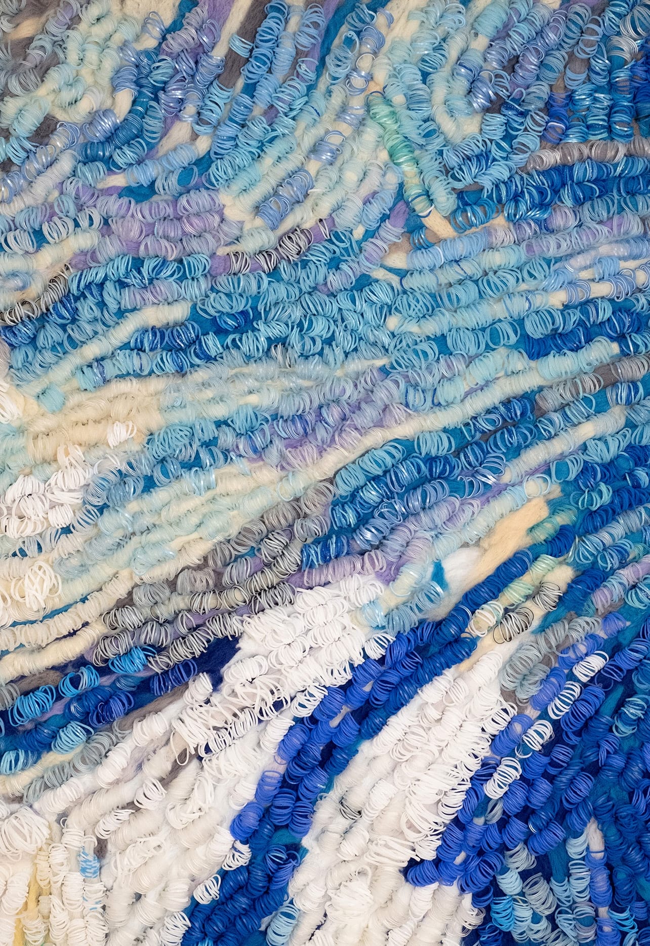 Hannah Buechler Loops Thousands of Colorful Loom Bands like Brushstrokes2