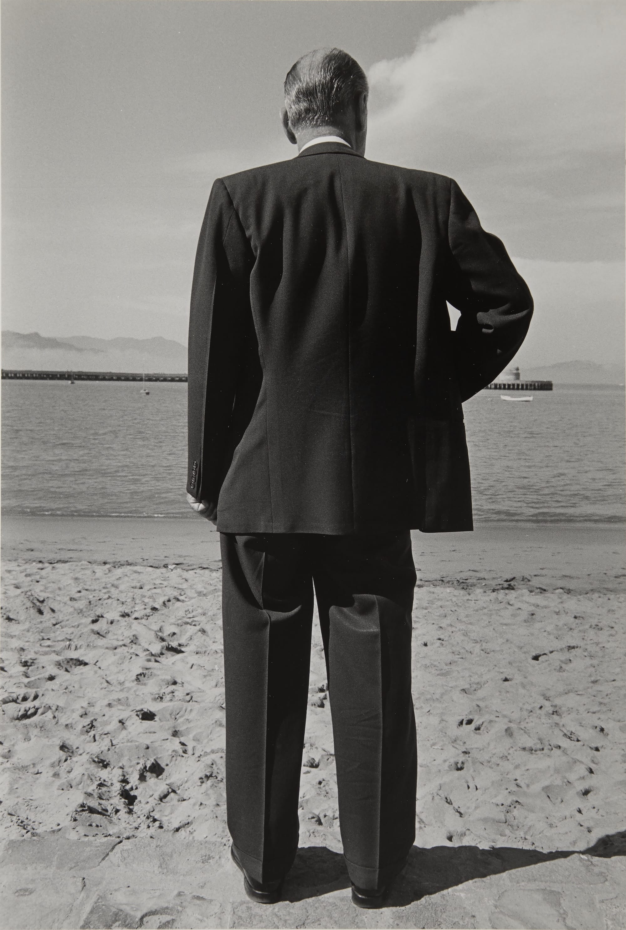 Henry Wessel's Candid California Photos Underscore the Art of Noticing3