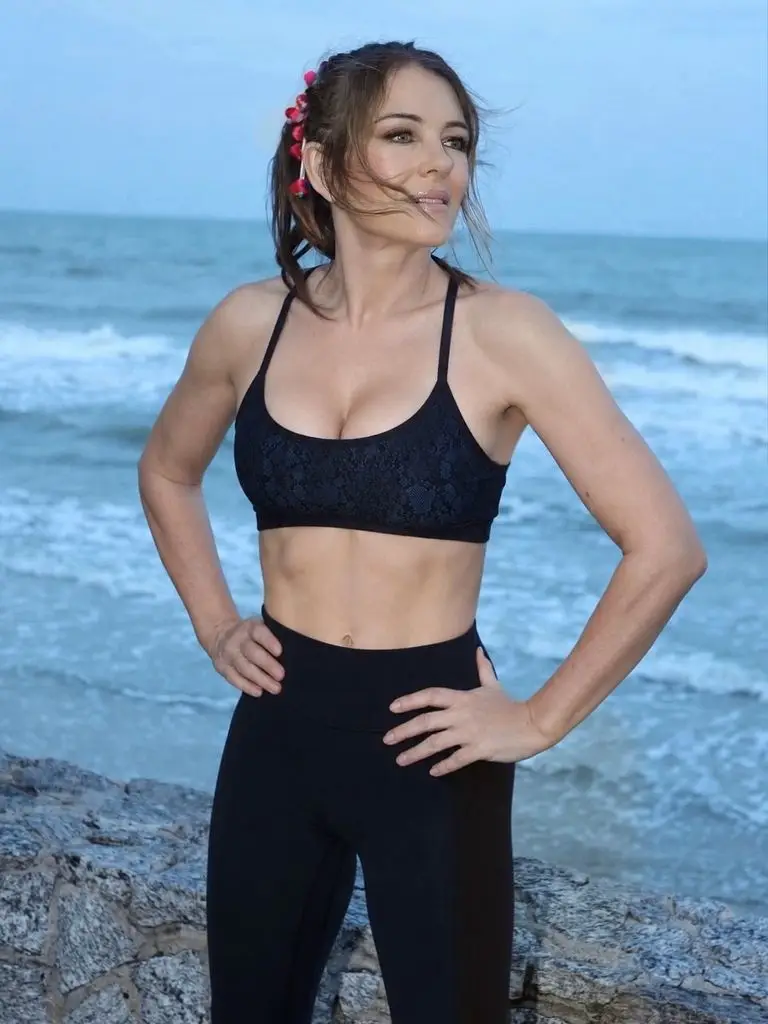 Elizabeth Hurley, 61, showcases jaw-dropping abs in tiny workout set0