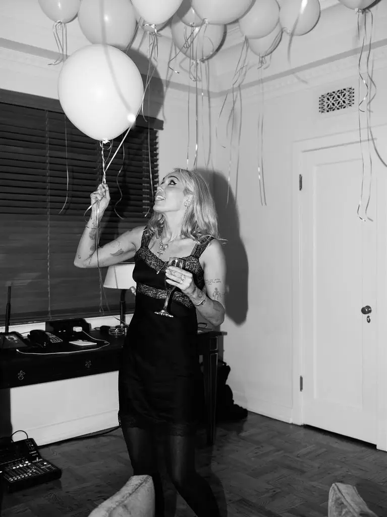 Miley Cyrus sizzles in daring lace dress at playful Chateau party1