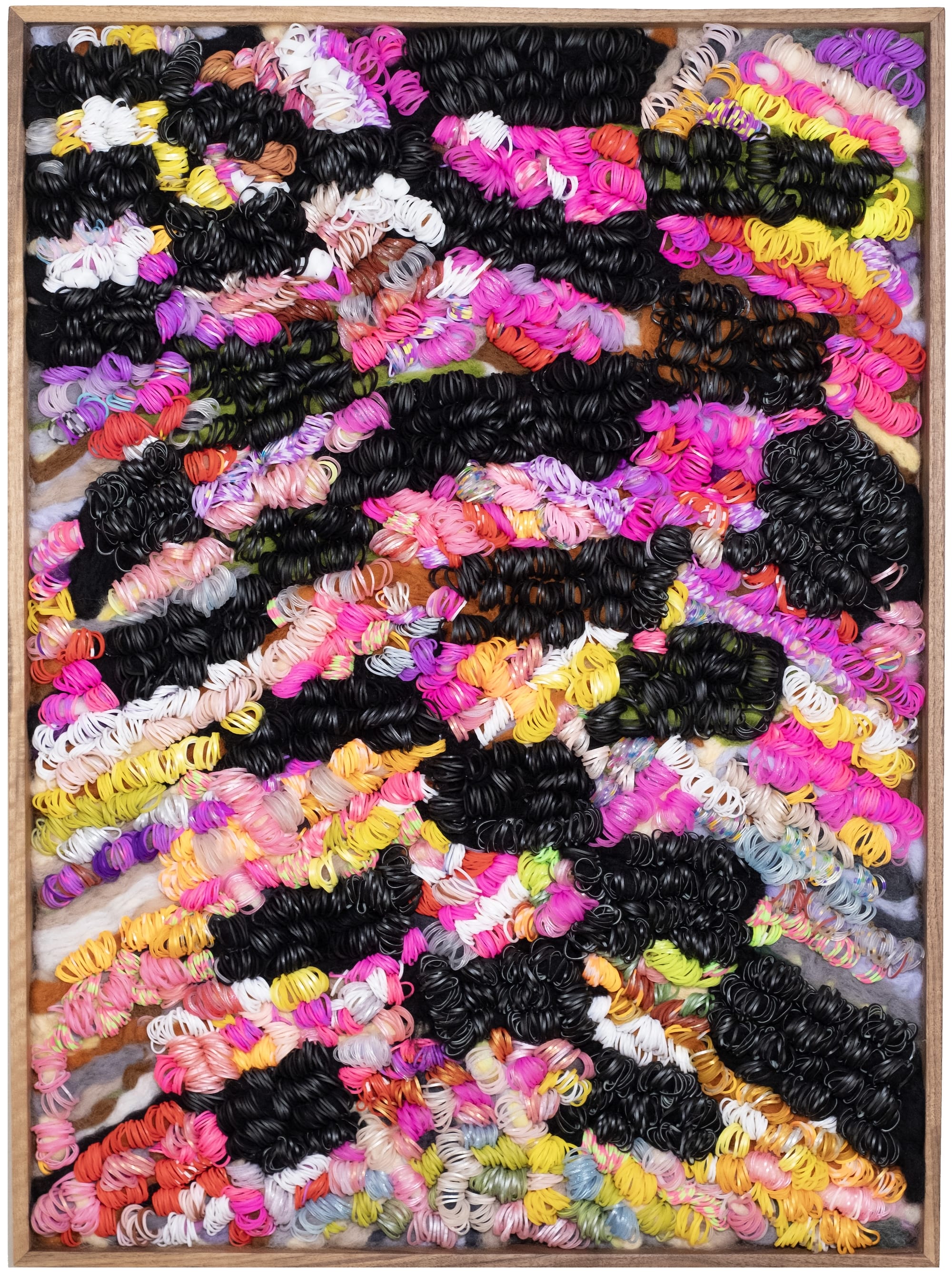 Hannah Buechler Loops Thousands of Colorful Loom Bands like Brushstrokes5