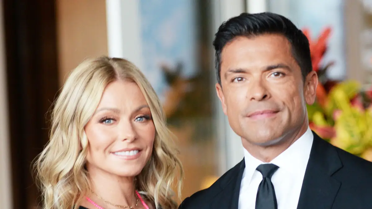 Mark Consuelos reveals he's undergoing "major" surgery0