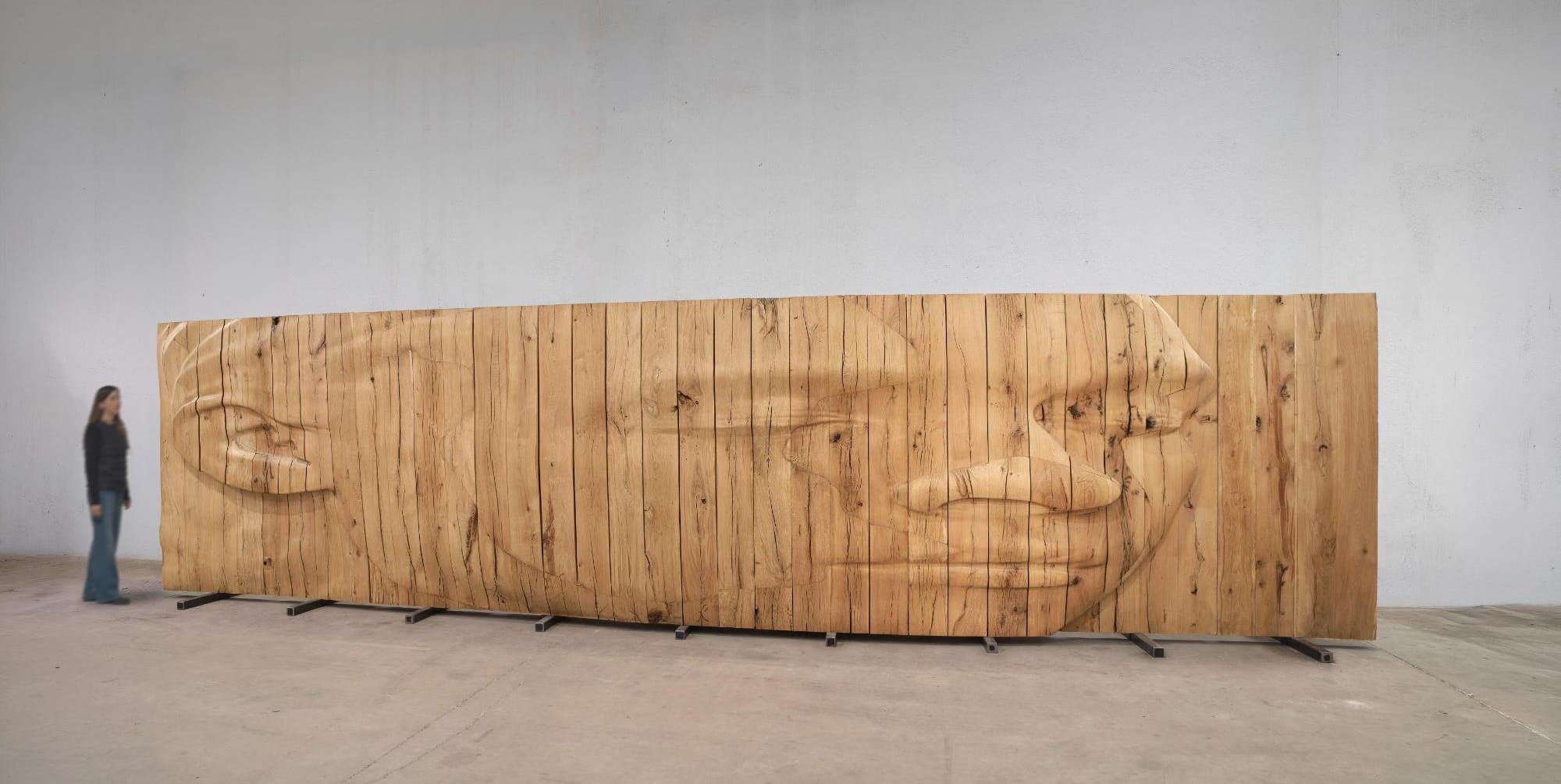 Across Two Exhibitions, Jaume Plensa's Monumental Sculptures Unite Scale and Material4
