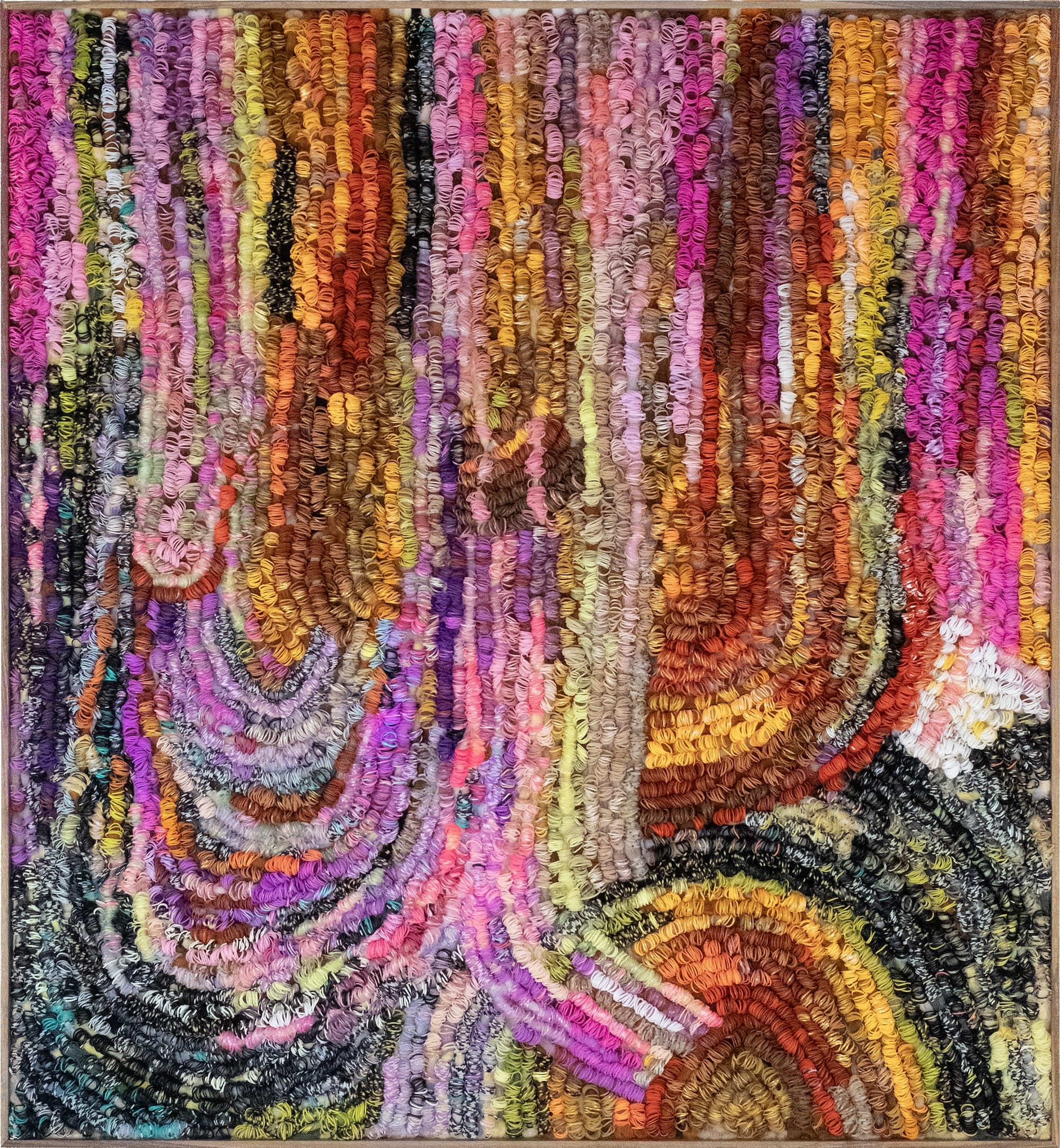 Hannah Buechler Loops Thousands of Colorful Loom Bands like Brushstrokes4