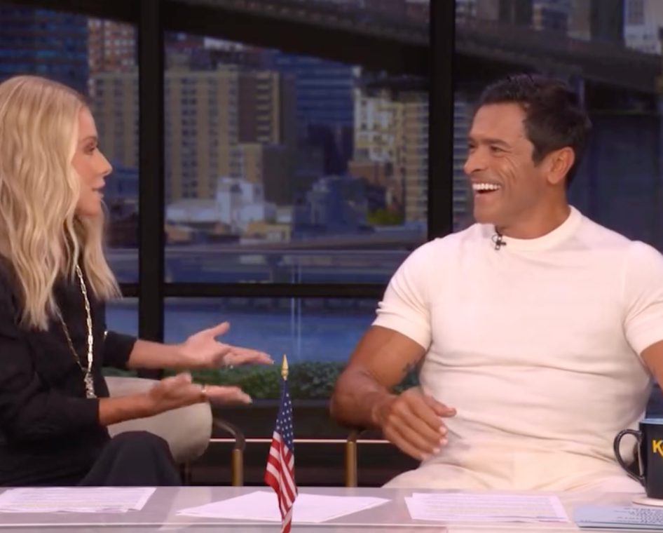 Kelly Ripa warns of on-air violation with husband Mark Consuelos2