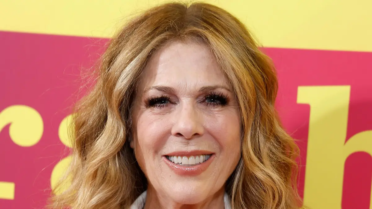Rita Wilson, 69, bares her back to reveal a huge tattoo in unexpected photo0