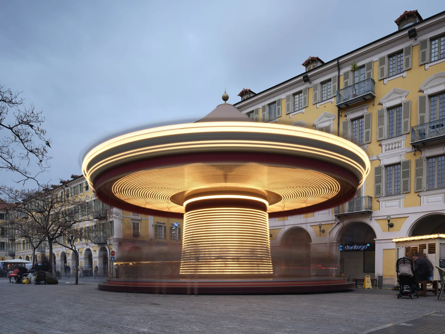 Europe's Carousels Eternally Whirl in Luca Battaglia's Nostalgic Photos2