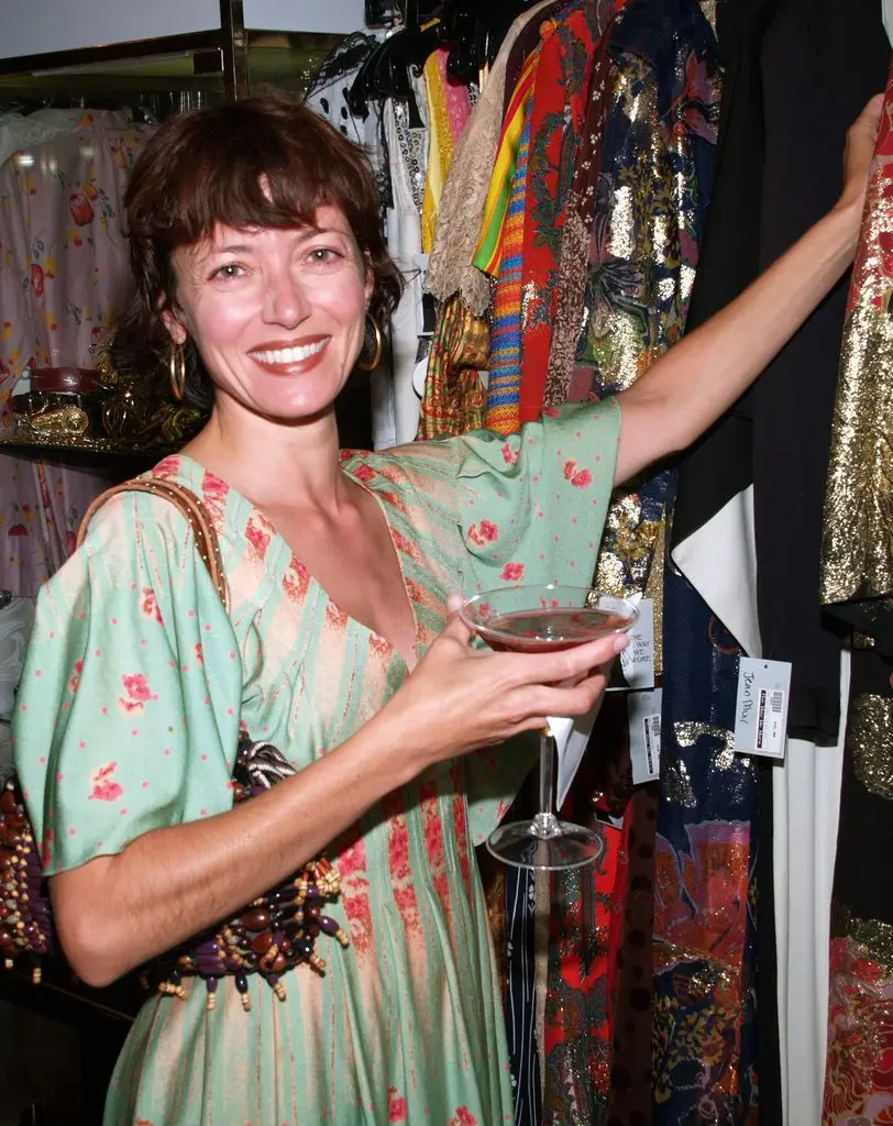 What happened to Matthew Broderick's '80s co-star Mia Sara after admitting acting was 'not a happy career'4