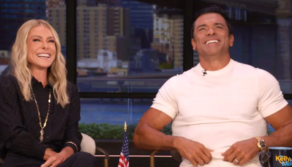 Kelly Ripa reveals the one fashion rule she'll never follow for live show2