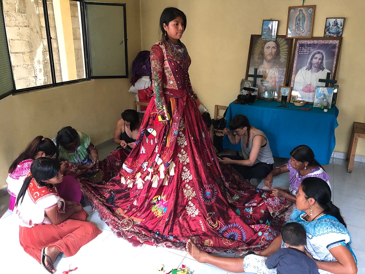 380 Artists, 51 Countries, 14 Years: A Community Embroidery Project Connects Women Around the Globe2