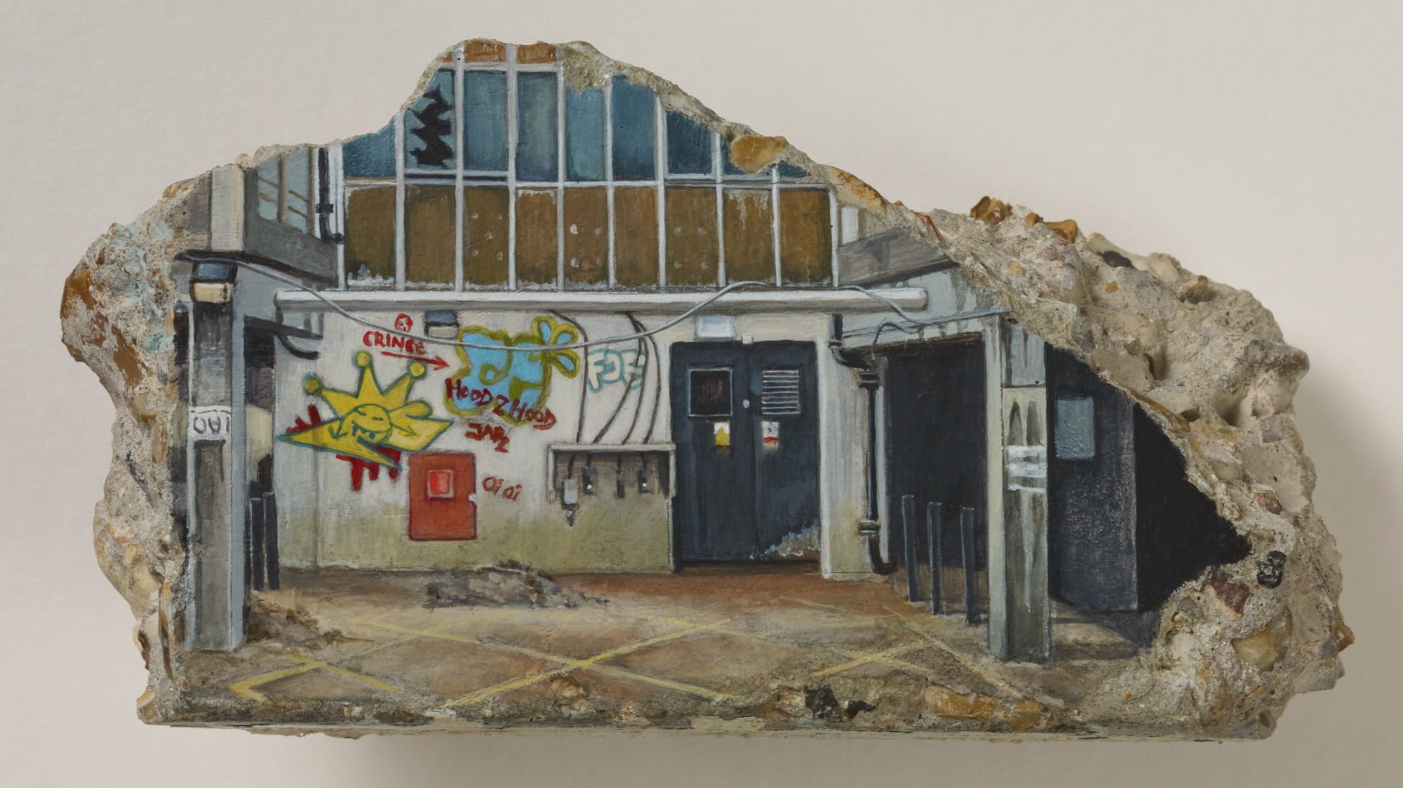 On Concrete Remnants of London's Aylesbury Estate, Harriet Mena Hill Preserves a Community0