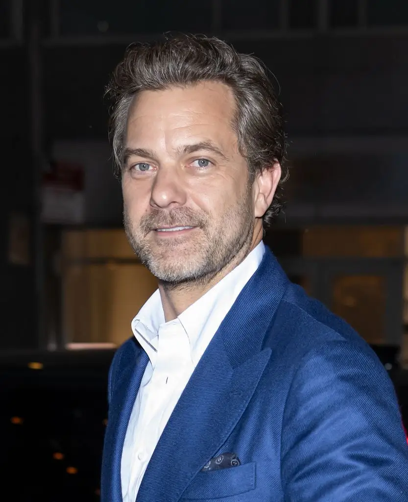 Joshua Jackson, 48, debuts bold new hairstyle on 'amazing' trip with daughter as fans all say the same thing2