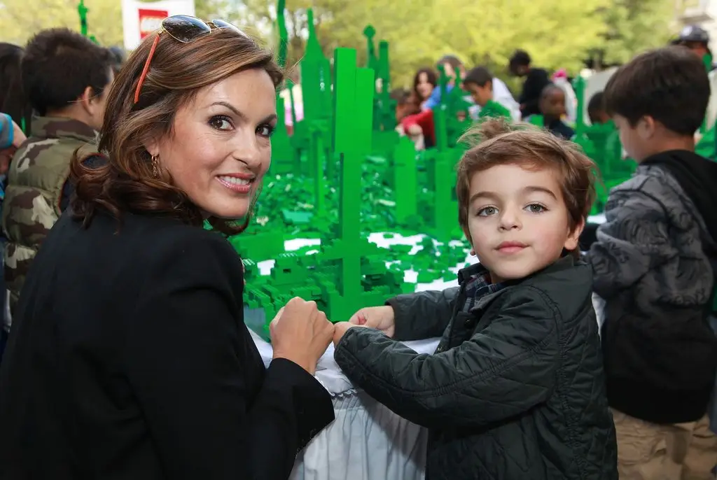 Meet Mariska Hargitay and Peter Hermann's three children3