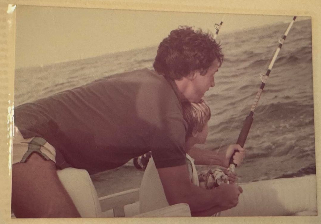 Inside Oliver Hudson's relationship with "absentee father" Bill Hudson after years-long estrangement2