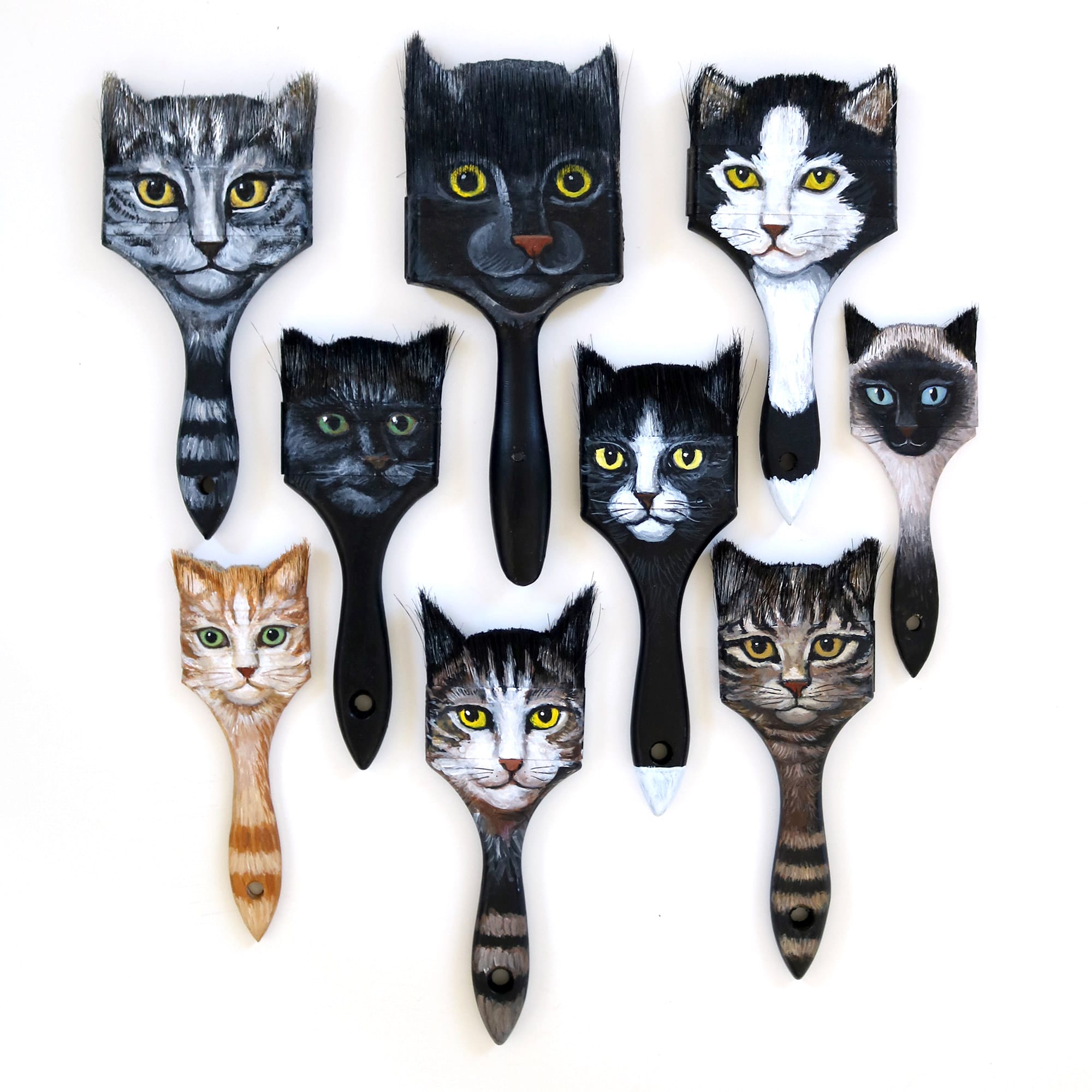 Mischievous Cats Rule in Minyoung Kim's Affectionately Quirky Paintings14