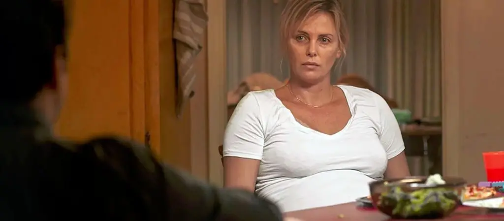'Goddess' Charlize Theron exposes never-ending legs in striking fringe dress5