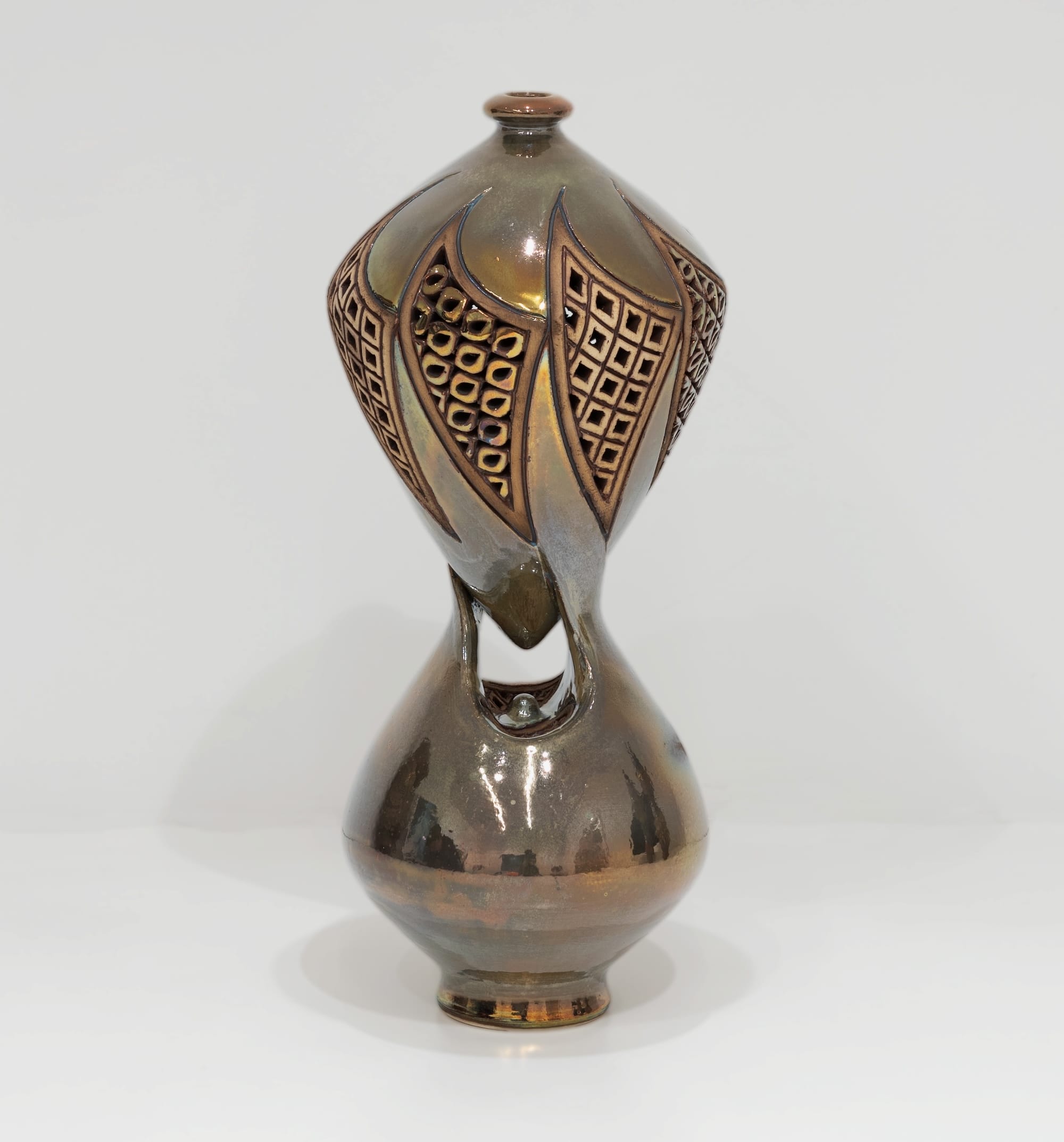 Ibrahim Said Nods to Ancient Islamic and Egyptian Pottery Traditions in 'Shaping Time'1