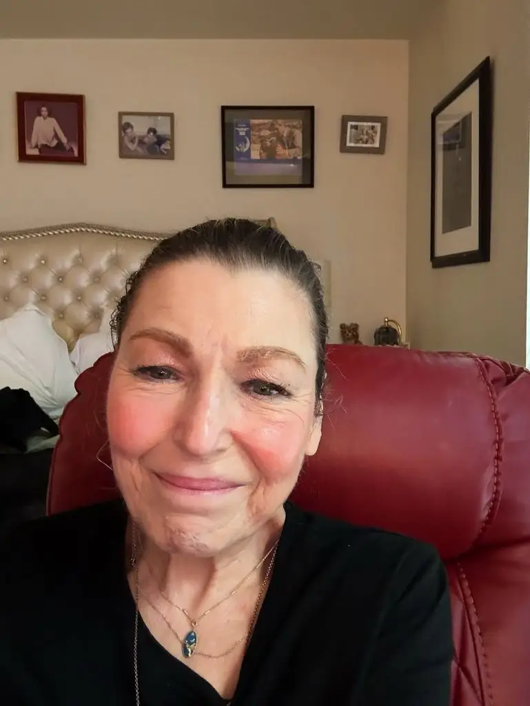 Tatum O'Neal, 62, shares poignant one-word message six years after devastating stroke1