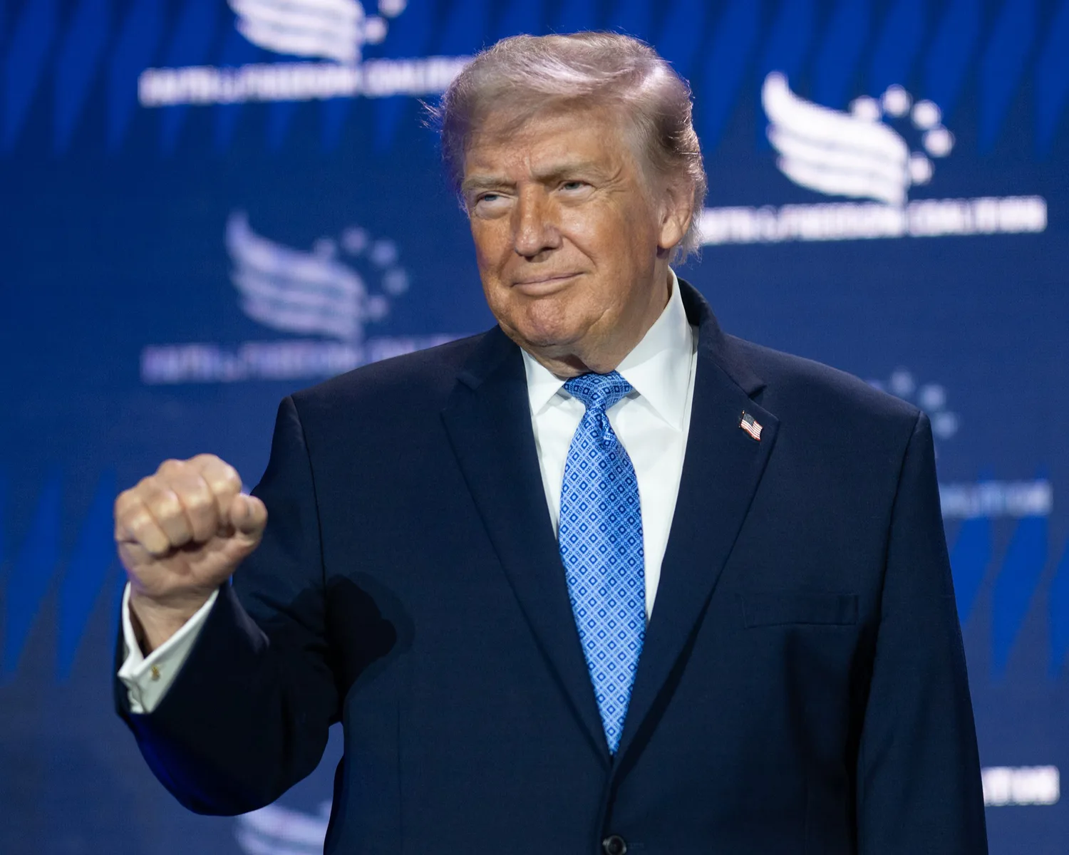 WP: Трамп хоче новий Кемп-Девід - президентську резиденцію у власному гольф-клубі0